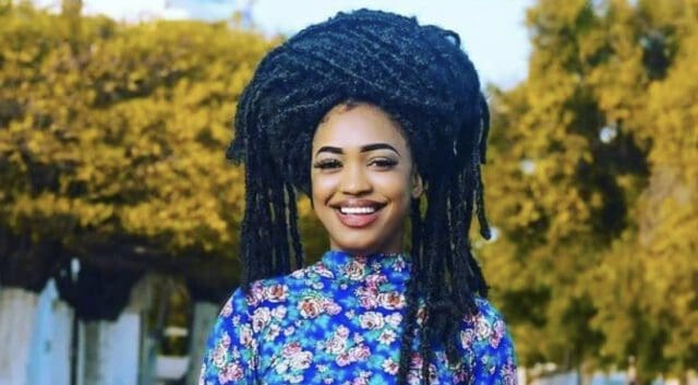 L'actrice Fatel en mode rasta