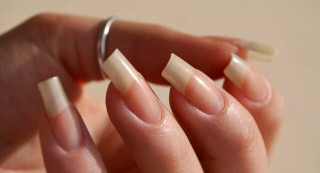 ongles ongles