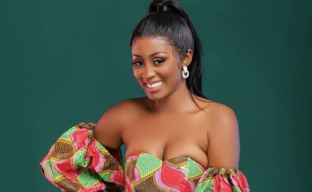 Queen Biz chanteuse senegalaise