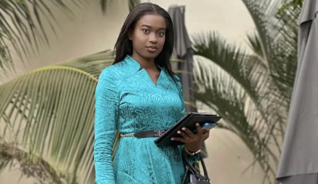 Astou Dione journaliste 2stv