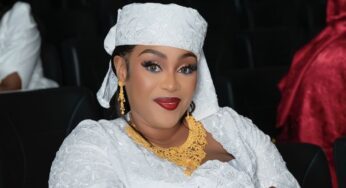 Khadija, la sublime actrice, éblouit lors de la cérémonie de projection du dernier épisode de la série « Baabel »