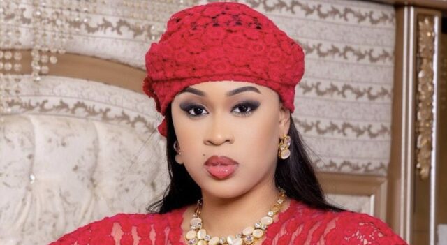 Ndeye Astou Sall actrice sénégalaise Ndeye Astou Sall actrice sénégalaise